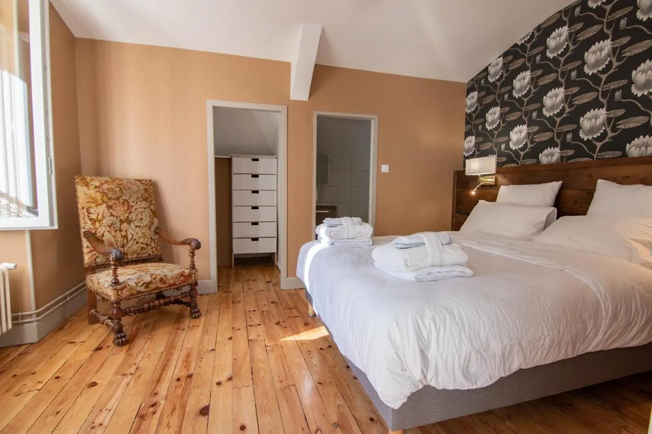 O Saint Michel Bed & Breakfast