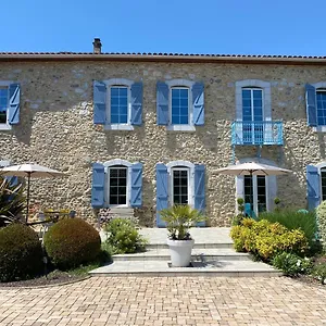  Bed & Breakfast La Maison Du Bonheur France