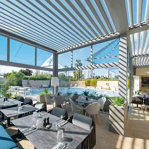 **** Hotel Radisson Airport Francia